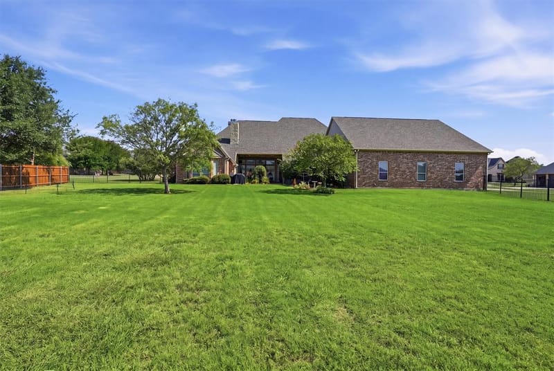 108 Concorde Circle, Cresson TX 76035 - Photo 34