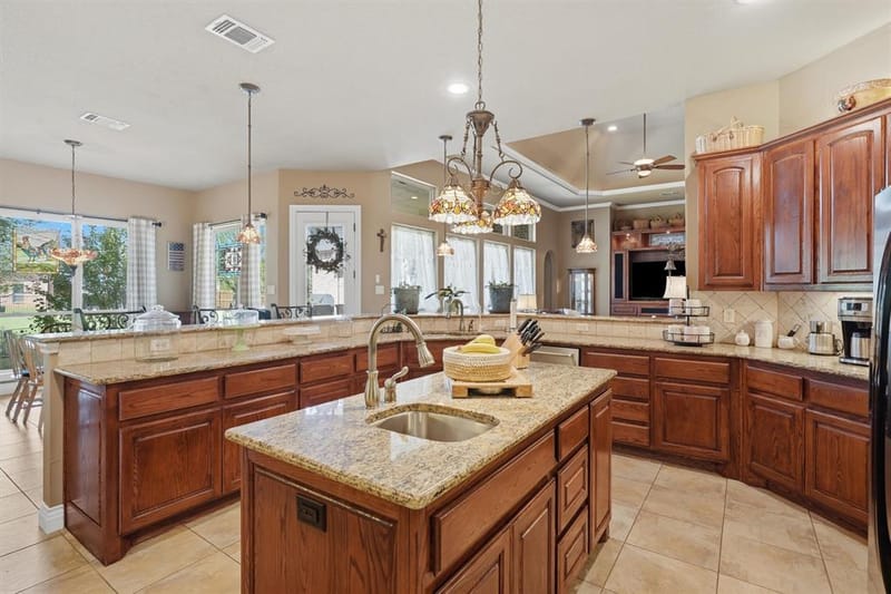 108 Concorde Circle, Cresson TX 76035 - Photo 14