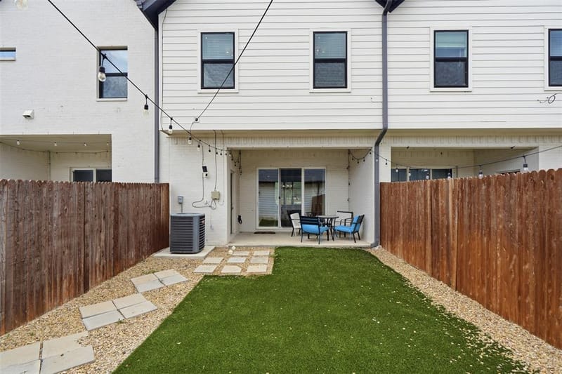 3126 Wayside Avenue, Fort Worth TX 76110 - Photo 25
