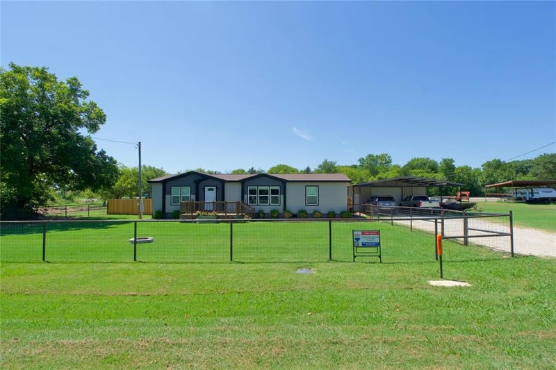 88 County Road 188, Gainesville TX 76240 - Photo 2