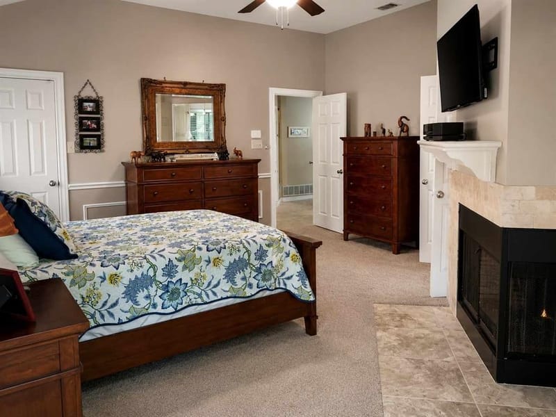 2902 Redstone Drive, Arlington TX 76001 - Photo 17