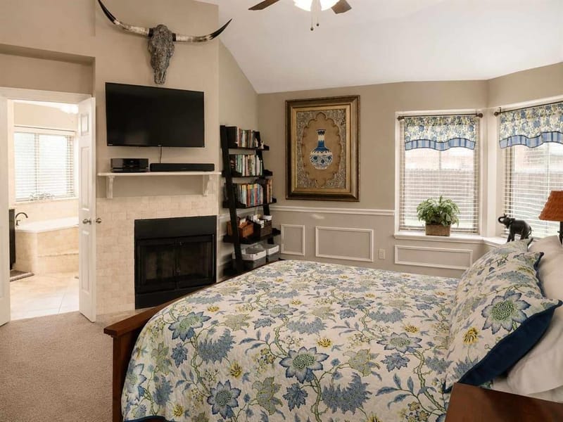 2902 Redstone Drive, Arlington TX 76001 - Photo 18