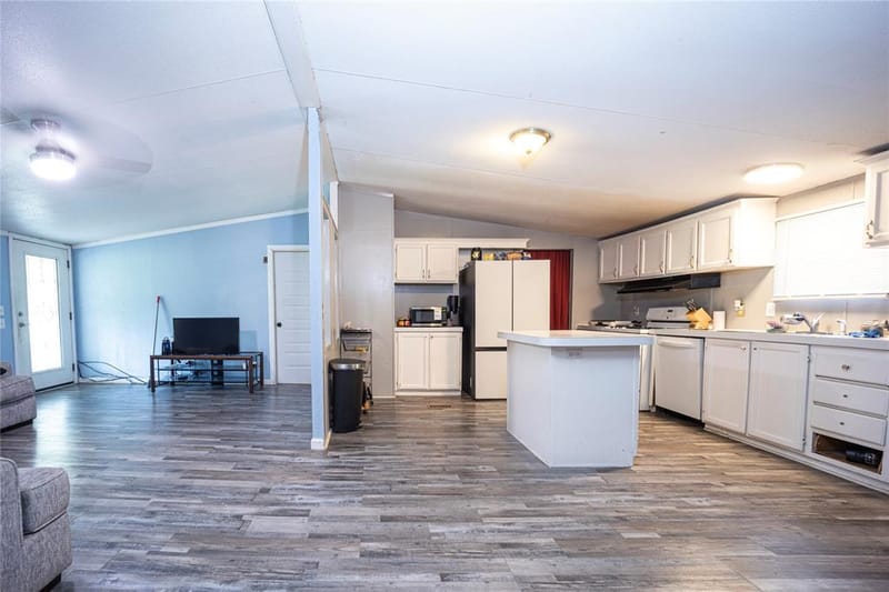 15960 Four Oaks Drive, Kemp TX 75143 - Photo 9