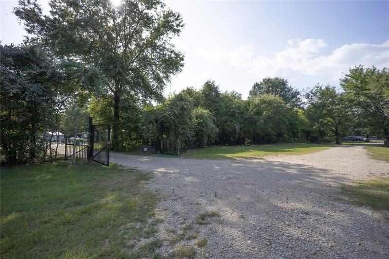 15960 Four Oaks Drive, Kemp TX 75143 - Photo 33