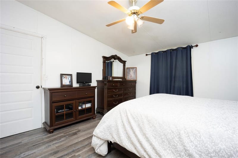 15960 Four Oaks Drive, Kemp TX 75143 - Photo 11