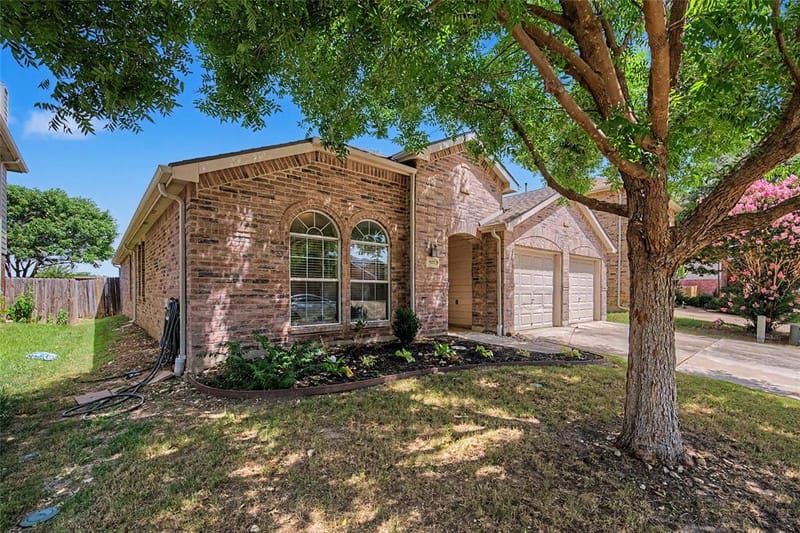 9225 Comanche Ridge Drive, Fort Worth TX 76131 - Photo 16