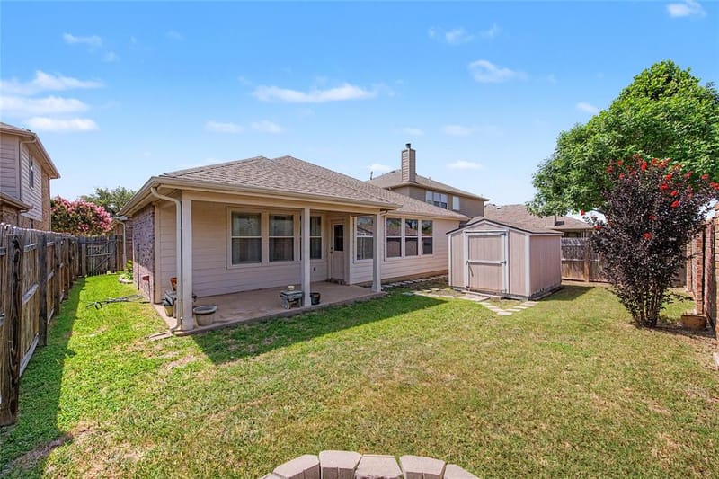 9225 Comanche Ridge Drive, Fort Worth TX 76131 - Photo 18