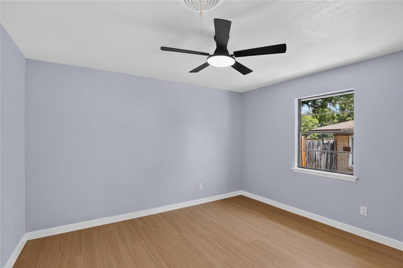 5473 Wayside Avenue, Fort Worth TX 76134 - Photo 13