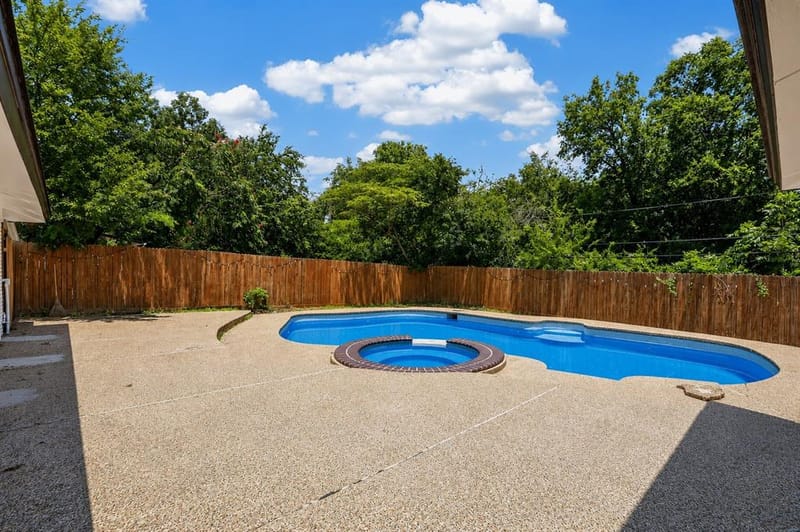 5473 Wayside Avenue, Fort Worth TX 76134 - Photo 18