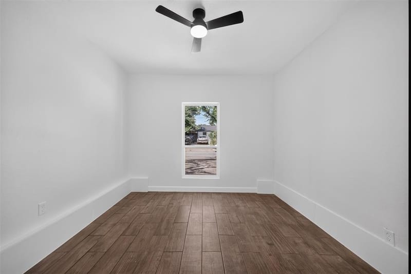 1110 Ryan Avenue, Carrollton TX 75006 - Photo 17