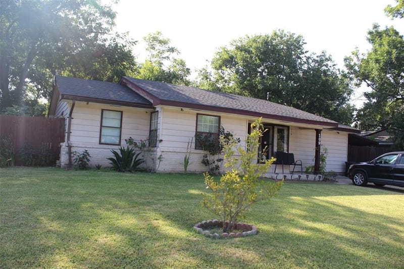 109 Brunswick Lane, Mesquite TX 75149 - Photo 2