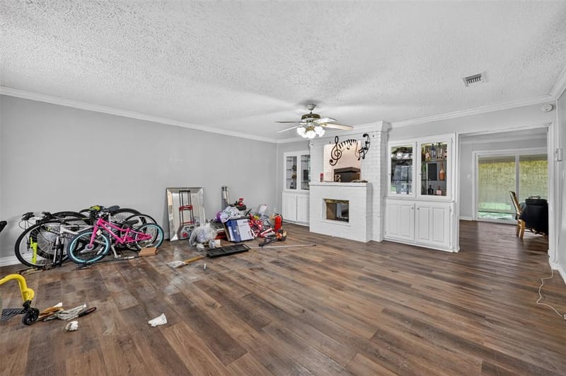423 Mckown Drive, Mansfield TX 76063 - Photo 9