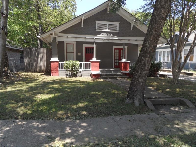 5319 Alton Avenue, Dallas TX 75214 - Photo 2
