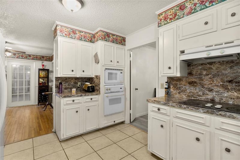 2641 Woodmont Circle, Waco TX 76710 - Photo 16