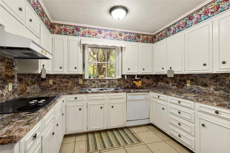 2641 Woodmont Circle, Waco TX 76710 - Photo 15