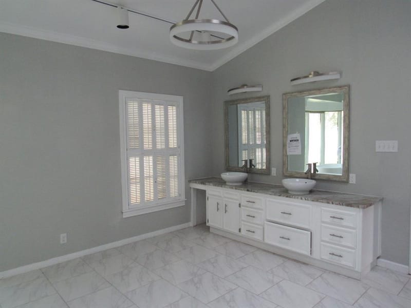 3300 Oakridge Lane, Waco TX 76708 - Photo 11