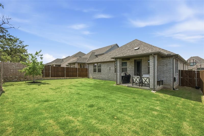 2724 Acadia Drive, Corinth TX 76210 - Photo 36