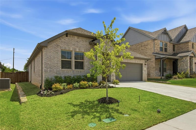 2724 Acadia Drive, Corinth TX 76210 - Photo 33