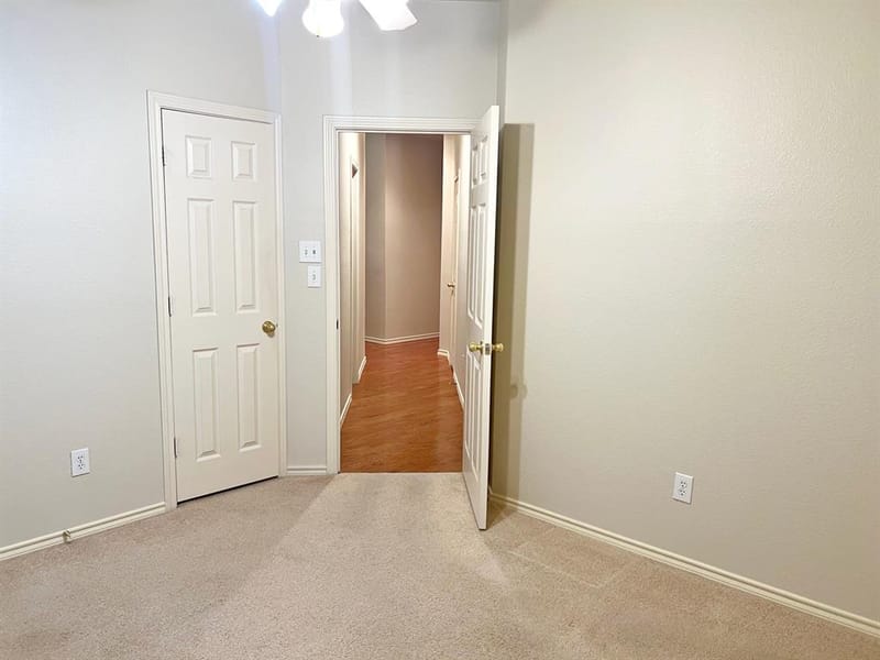 529 Continental Drive, Lewisville TX 75067 - Photo 21