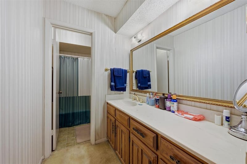 4115 Greenway Drive, Garland TX 75041 - Photo 17