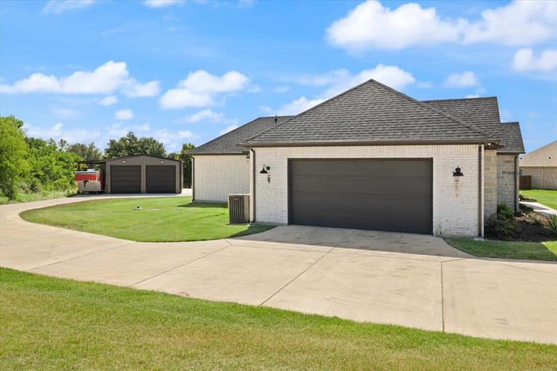 1028 Gatlin Circle, Springtown TX 76082 - Photo 25