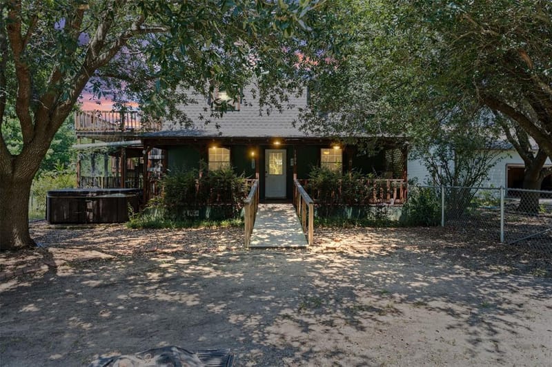 1109 SE County Road 3300, Kerens TX 75144