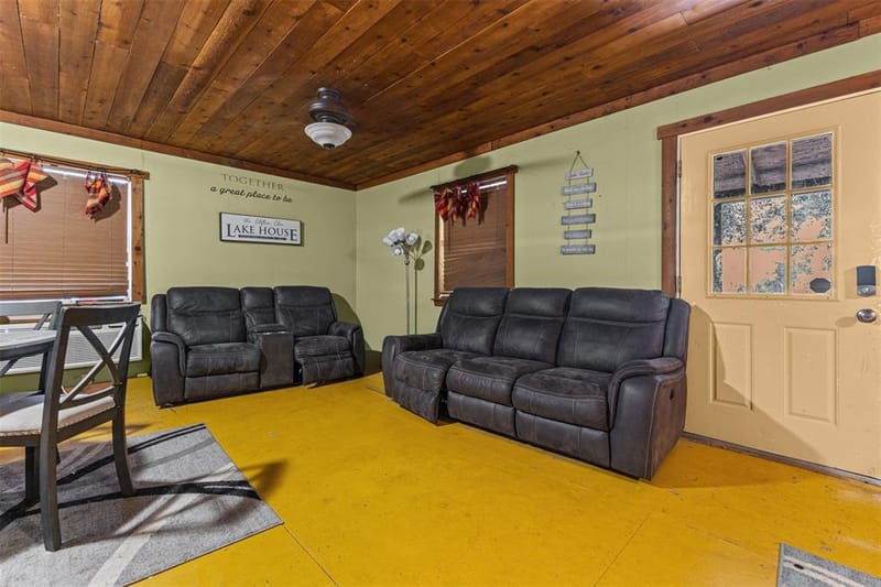 1109 SE County Road 3300, Kerens TX 75144 - Photo 8