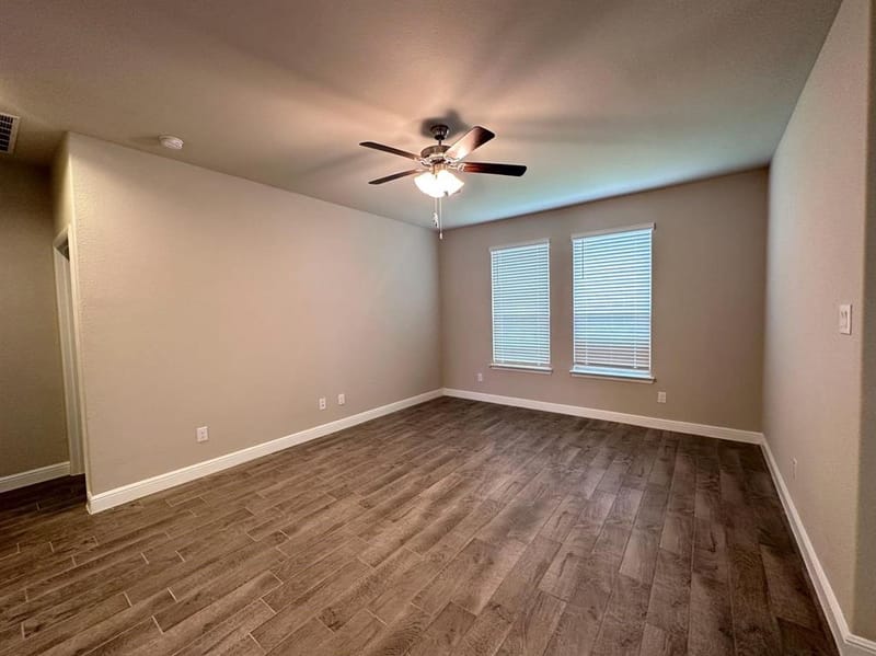 1049 Kirkham Way, Fort Worth TX 76247 - Photo 13