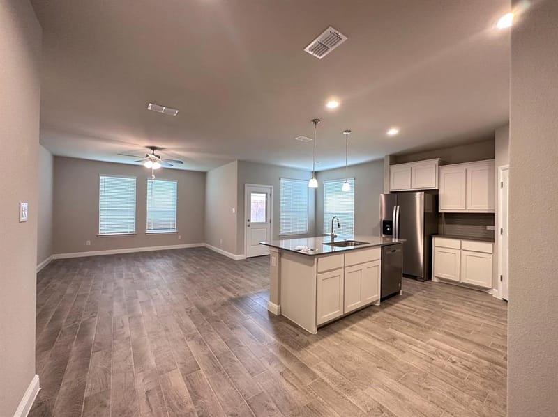 1049 Kirkham Way, Fort Worth TX 76247 - Photo 3