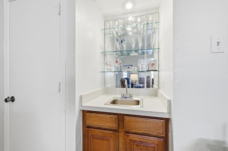 329 Pepperwood Street, Coppell TX 75019 - Photo 7