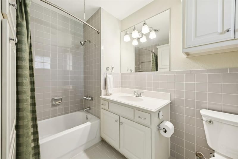 137 Southwood Drive, Lancaster TX 75146 - Photo 14