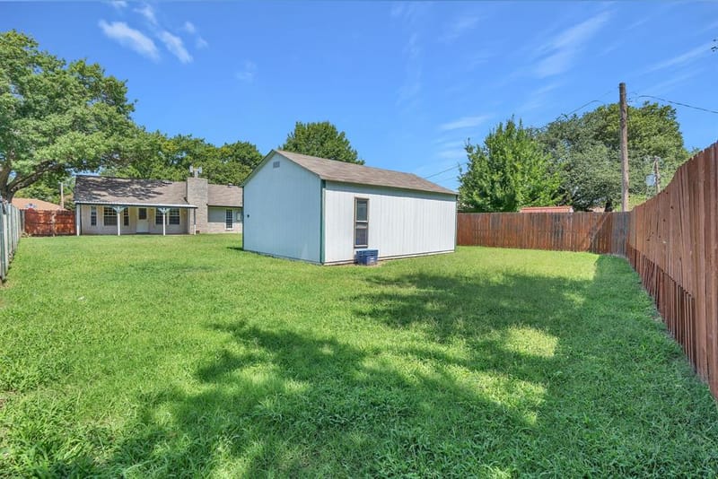 1720 Timbercreek Road, Benbrook TX 76126 - Photo 29