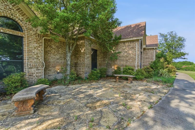 128 Horizon Circle, Azle TX 76020 - Photo 6