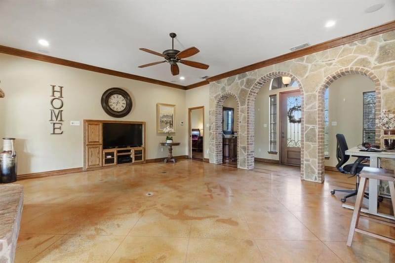 128 Horizon Circle, Azle TX 76020 - Photo 12