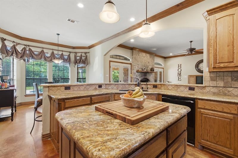 128 Horizon Circle, Azle TX 76020 - Photo 18
