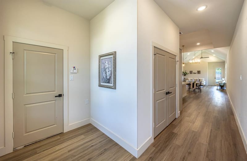 903 S Ayers Avenue, Fort Worth TX 76103 - Photo 24