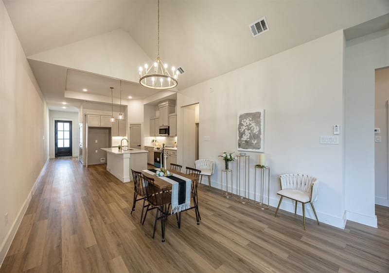 903 S Ayers Avenue, Fort Worth TX 76103 - Photo 8