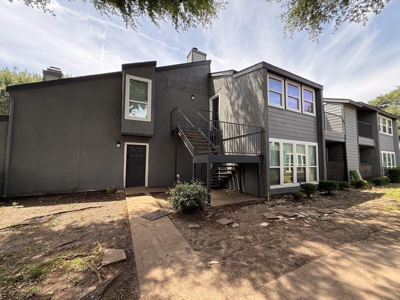 9696 Walnut Street # 2013, Dallas TX 75243