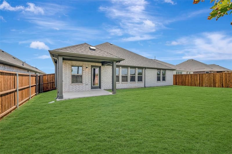 122 Hudson Lane, Justin TX 76247 - Photo 38