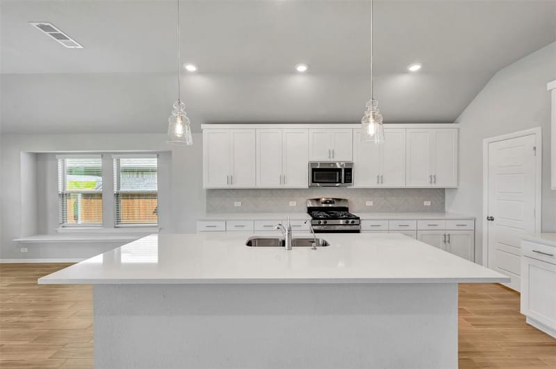 122 Hudson Lane, Justin TX 76247 - Photo 18