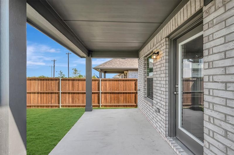 122 Hudson Lane, Justin TX 76247 - Photo 37