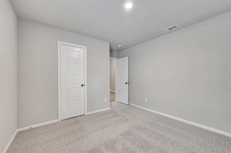 122 Hudson Lane, Justin TX 76247 - Photo 11