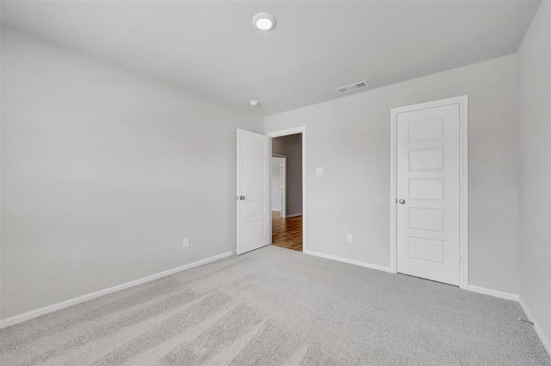 122 Hudson Lane, Justin TX 76247 - Photo 8