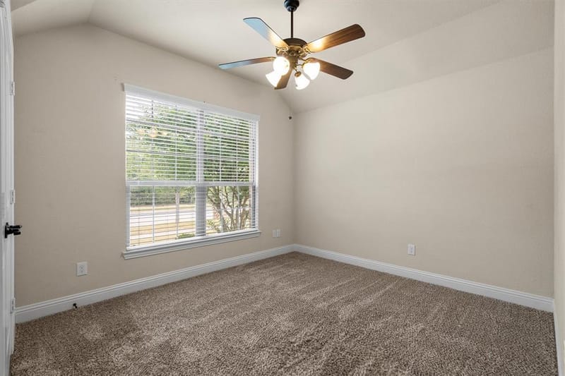 3913 Roxbury Street, Denton TX 76210 - Photo 38