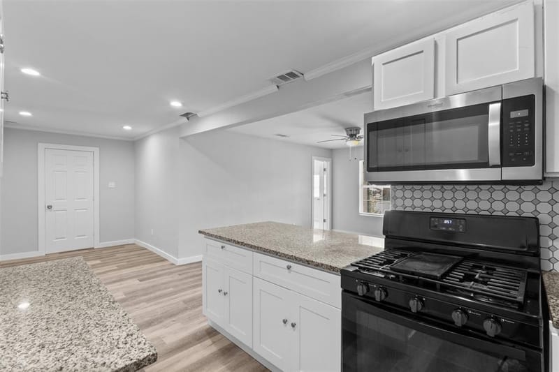 8719 Freeport Drive, Dallas TX 75228 - Photo 9