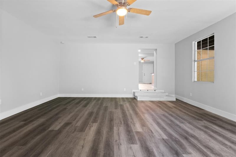 8719 Freeport Drive, Dallas TX 75228 - Photo 14