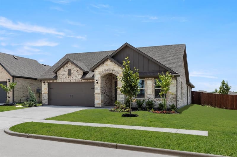 223 Van Horn Drive, Terrell TX 75160 - Photo 2