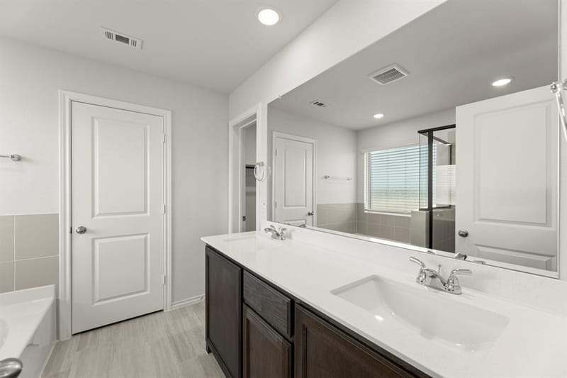 223 Van Horn Drive, Terrell TX 75160 - Photo 9
