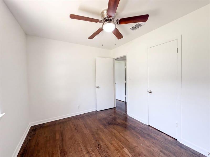 1213 S Ridgeway Drive, Cleburne TX 76033 - Photo 12