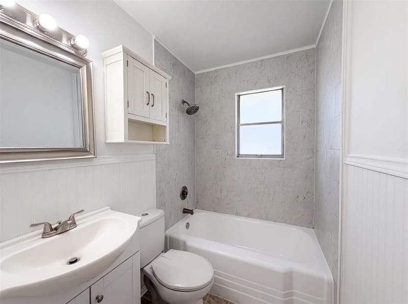 1213 S Ridgeway Drive, Cleburne TX 76033 - Photo 8